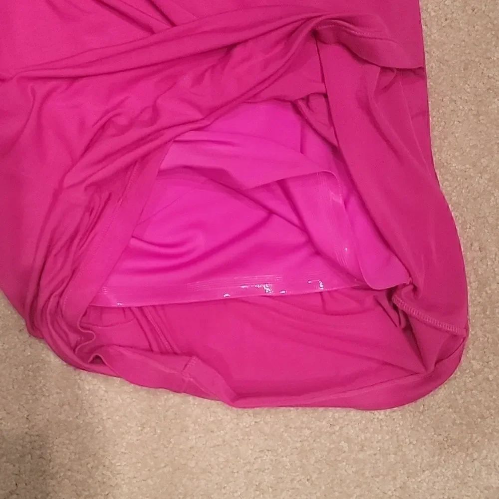 Nue by Shani hot pink ruched long sleeve dress - Picture 9 of 10